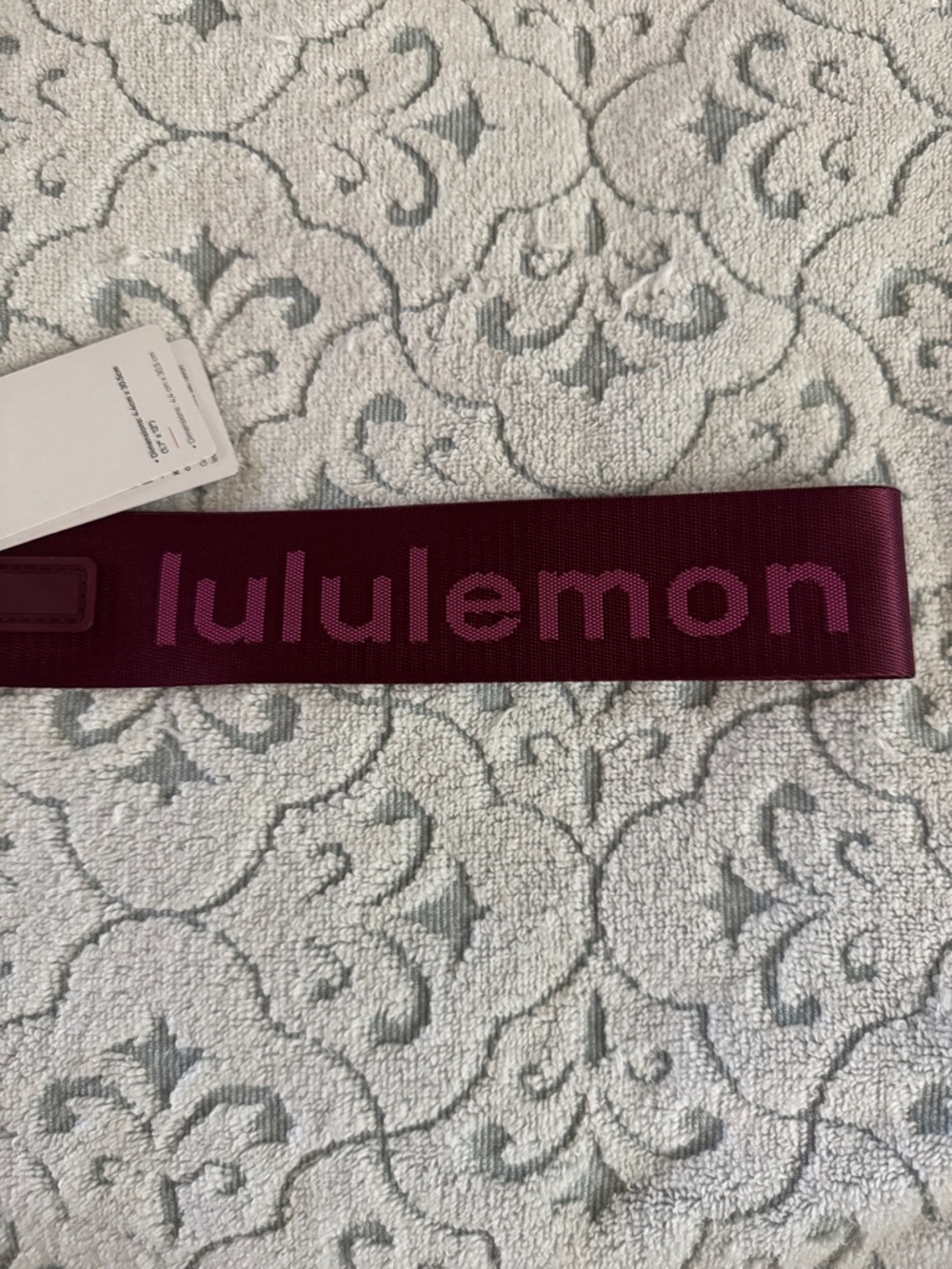 NWT, Lululemon “ never lost  keychain in wine./ pink logo . - Picture 2 of 5